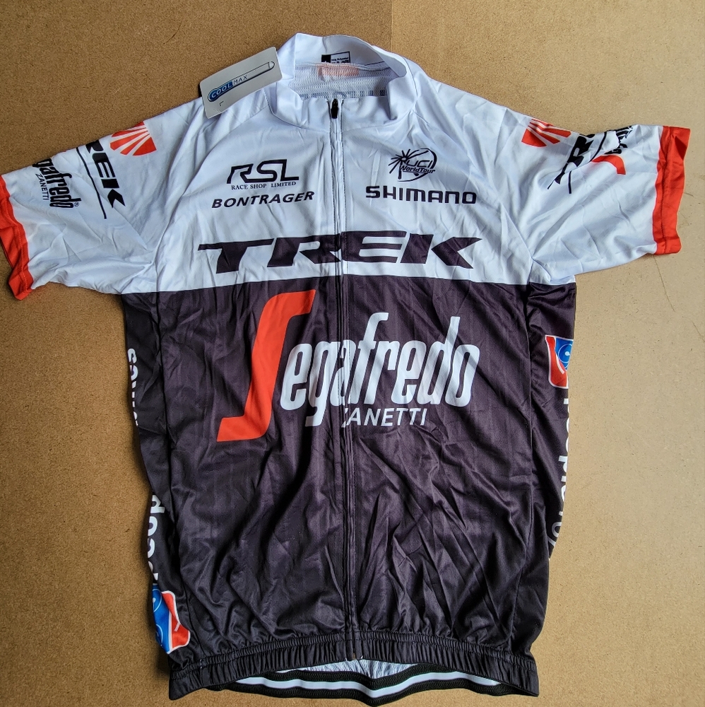 Shimano Trek New with tags mens large cycling jersey